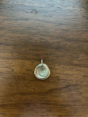 Brass Spiral Shell Pendant Necklace Charm - Women Jewelry Necklaces
